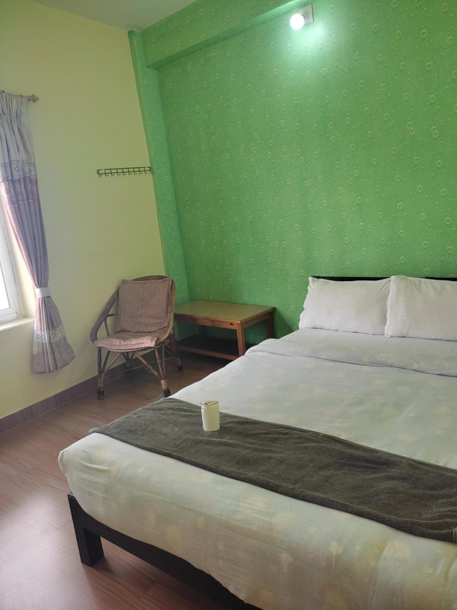Hotel Green Hill View Pokhara Ngoại thất bức ảnh