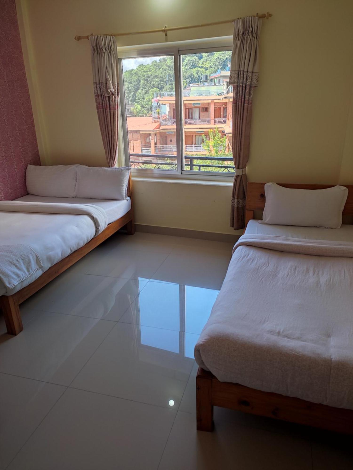 Hotel Green Hill View Pokhara Ngoại thất bức ảnh