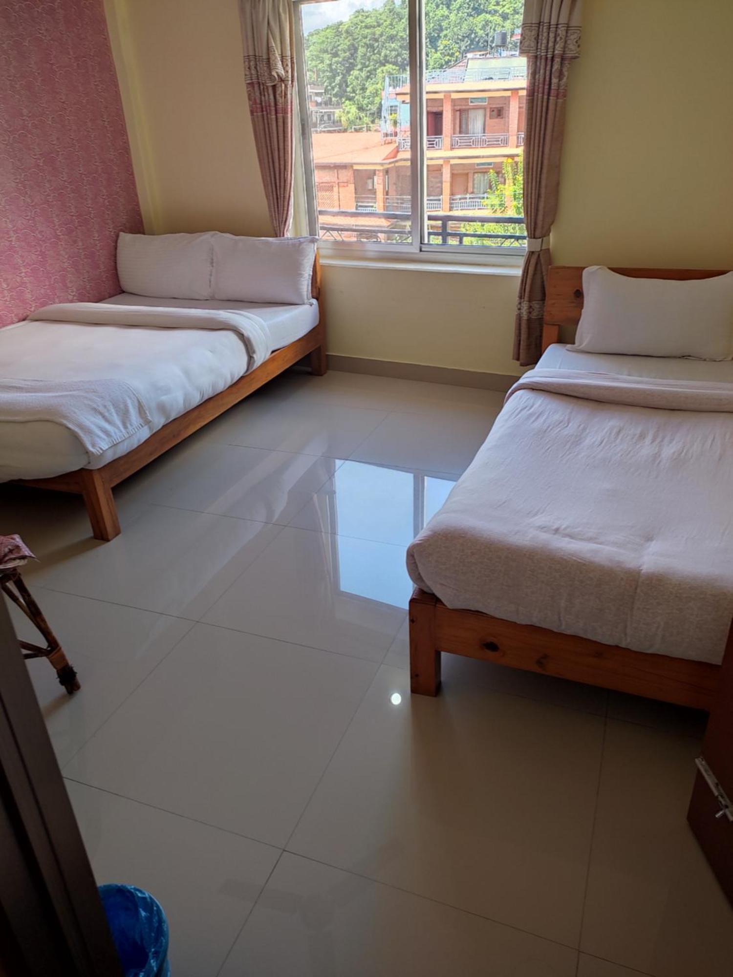 Hotel Green Hill View Pokhara Ngoại thất bức ảnh