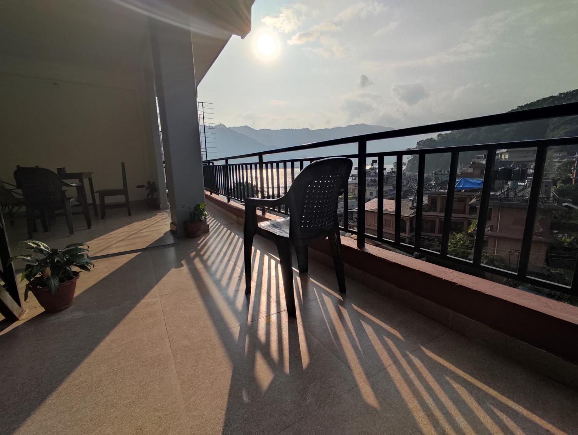 Hotel Green Hill View Pokhara Phòng bức ảnh